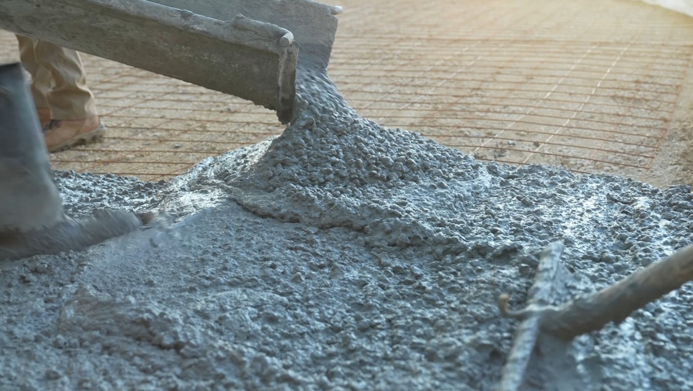 Professional concrete driveway installation in Hayward, CA with reinforced pour